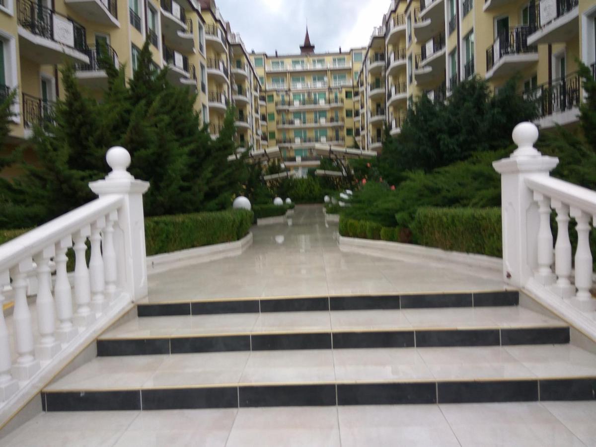 Апартаменты Талиана Бич Курорта Елените ภายนอก รูปภาพ